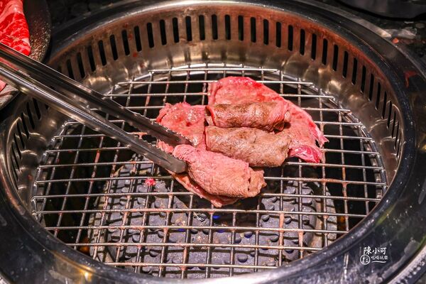 ▲▼桃園CP值高海鮮牛排吃到飽推薦。(圖/部落客陳小可提供)