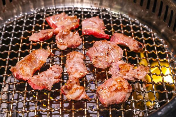 ▲▼桃園CP值高海鮮牛排吃到飽推薦。(圖/部落客陳小可提供)