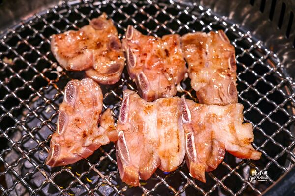 ▲▼桃園CP值高海鮮牛排吃到飽推薦。(圖/部落客陳小可提供)