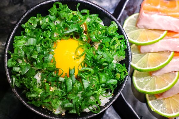 ▲▼桃園CP值高海鮮牛排吃到飽推薦。(圖/部落客陳小可提供)