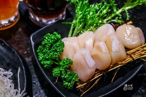 ▲▼桃園CP值高海鮮牛排吃到飽推薦。(圖/部落客陳小可提供)