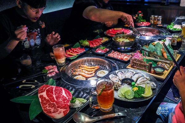 ▲▼桃園CP值高海鮮牛排吃到飽推薦。(圖/部落客陳小可提供)