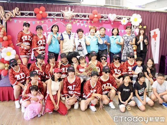 ▲▼ 嘉義縣弱勢家庭脫貧方案成果展暨感恩餐會 。(圖/嘉義縣政府提供)