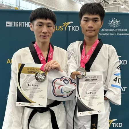 ▲台灣帕拉跆拳道好手蕭翔文在2025大洋洲主席盃、澳洲公開賽,二站都搶下金牌,陳健強則在二站奪下銀牌。(圖/中華帕拉林匹克總會提供)