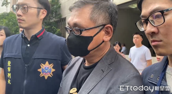 ▲▼天道盟主「鐵霸」曾盈富、弟弟「太保」曾盈進、太陽聯盟副盟主「麥可」洪瑞宏移送。(圖/記者張君豪攝)