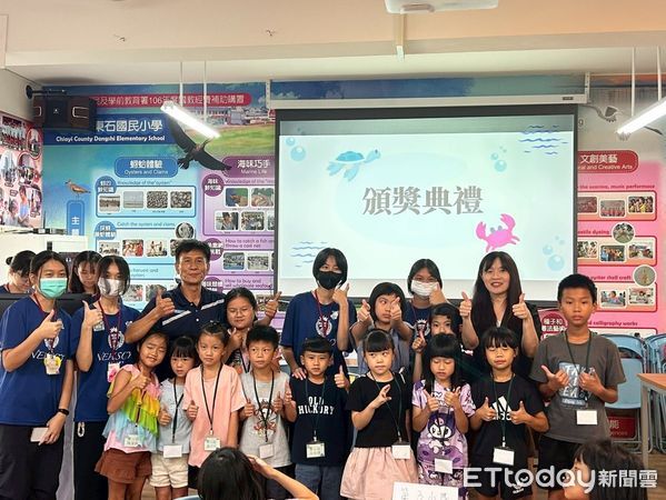 ▲▼ 嘉科實中扶少團學子走進偏鄉打造東石國小暑假最溫暖的學習冒險 。(圖/嘉科實中提供)