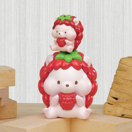 ▲CASETiFY 近期與《蠟筆小新》推出聯名系列。(圖/品牌提供)