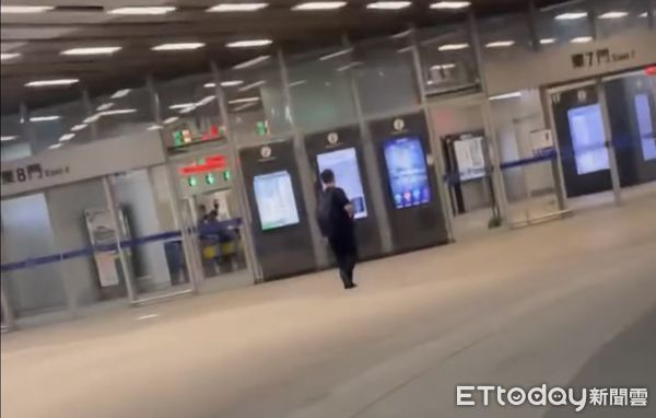 ▲▼ 台鐵高雄車站男子持刀亂晃。(圖/翻攝Threads/hair_en0201)