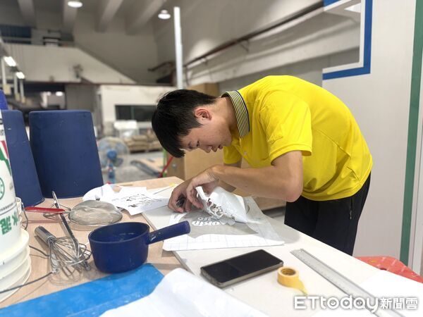 ▲劉宇恩為亞洲技能競賽備戰,日練14小時,誓言登上國際舞台奪牌。(記者林東良翻攝,下同)