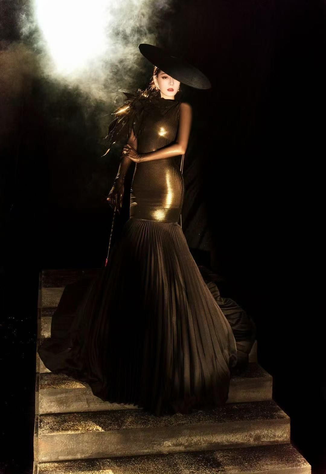 ▲▼迪麗熱巴、楊冪 。(圖/翻攝自微博)