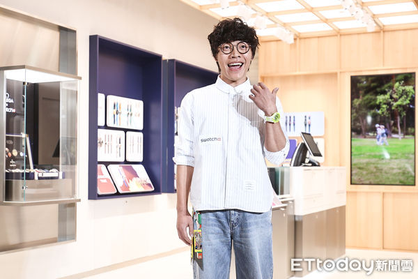 ▲盧廣仲擔任Swatch台北101概念店開幕嘉賓。(圖/記者林敬旻攝)