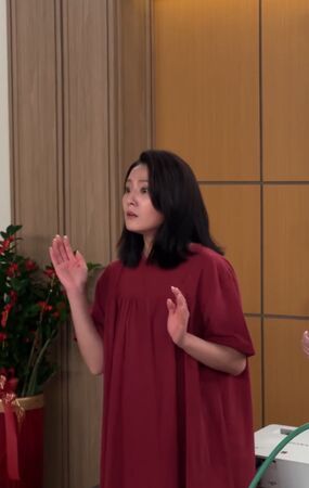 ▲顏曉筠《好運來》演到失控,狂自賞巴掌。(圖/民視提供)