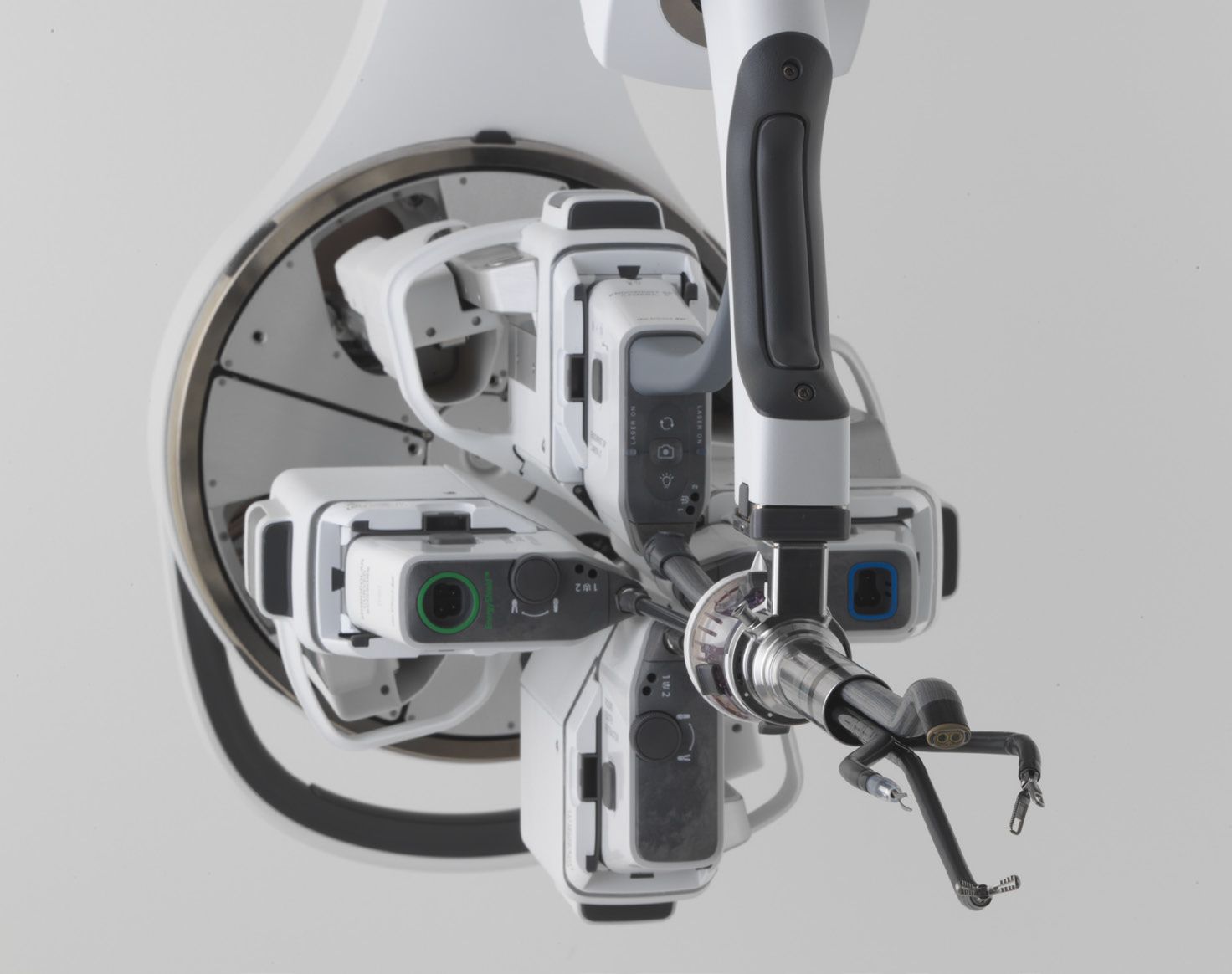 ▲▼振興醫院,達文西單孔手術系統,魏崢,創新醫療中心。(圖/振興醫院提供)