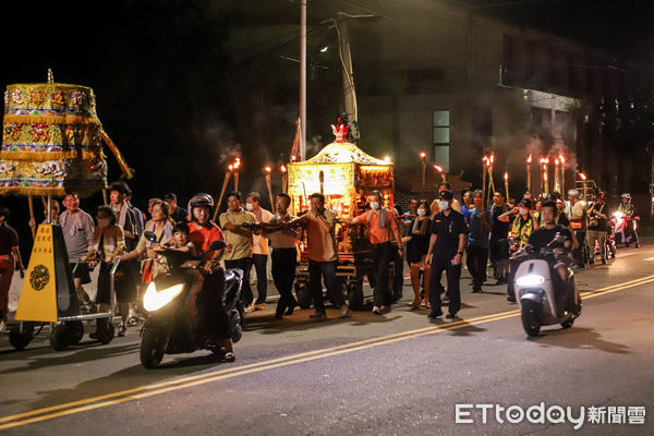 ▲▼ 2025「嘉義好神」建德宮火燈夜巡點燈 。(圖/嘉義縣政府提供)