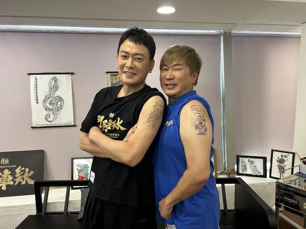 ▲胡瓜訪問王識賢。(圖/下面一位)