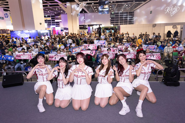 ▲▼樂天女孩們合照,KAHO(左起)、琳妲、河智媛、岱縈、Kira、小紫。(圖/樂天桃猿提供)