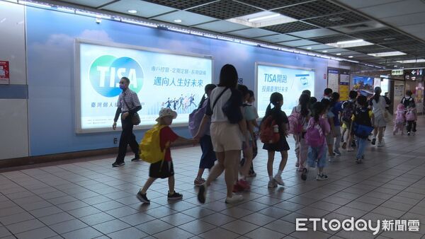 ▲8月北捷宣傳▼ 。(圖/記者鄭遠龍攝)