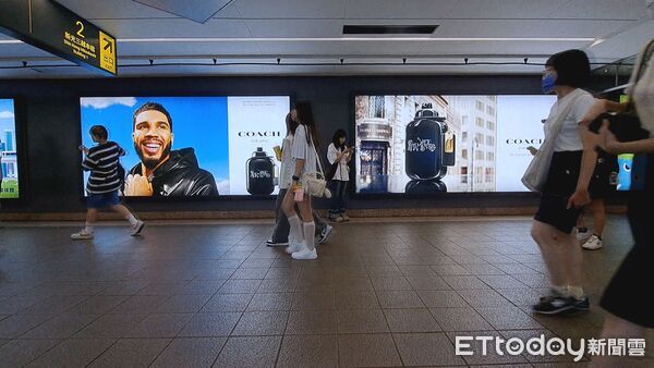 ▲8月北捷宣傳▼ 。(圖/記者鄭遠龍攝)