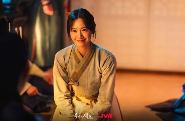 ▲《暴君的主廚》由潤娥、李彩玟主演。(圖/翻攝自《暴君的主廚》官網)