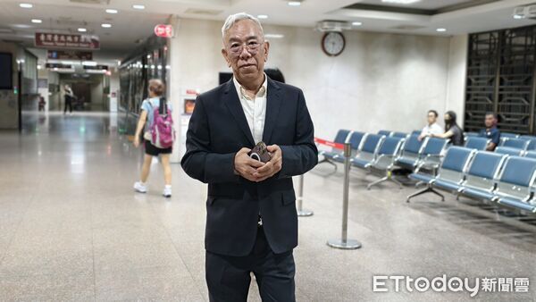 ▲▼涉犯京華城案仍在押的台北市議員應曉薇,今(26日)傳喚男友王尊侃作證。(圖/記者黃哲民攝)