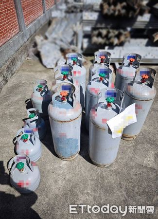 ▲南港警方調閱監視器逮捕涉偷瓦斯鋼瓶的離職員工姜男,找回遭竊鋼瓶。(圖/記者張君豪翻攝)