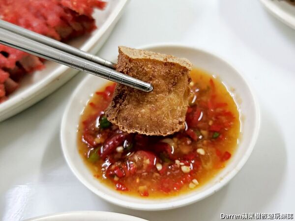 ▲▼半邊圓米粉湯香菇肉粥。(圖/部落客Darren蘋果樹旅遊玩樂誌授權提供)