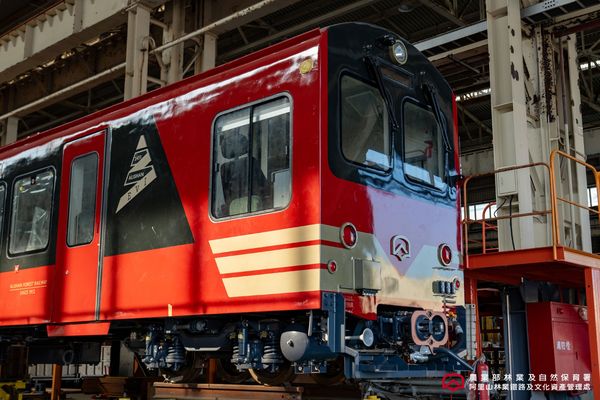 ▲▼阿里山林鐵森里號。(圖/阿里山林業鐵路與文化資產管理處提供)