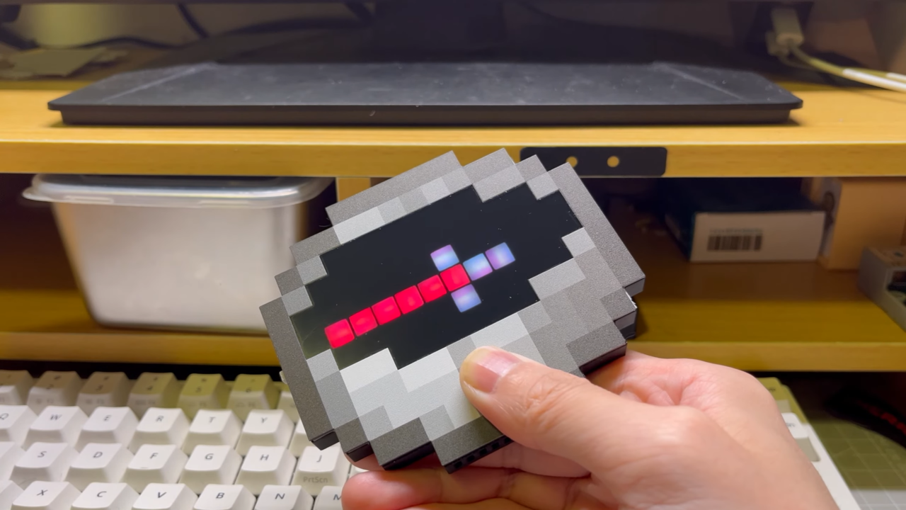 ▲▼《我的世界》現實「羅盤」爆紅。(圖/翻攝自YouTube/vjspd hpp)