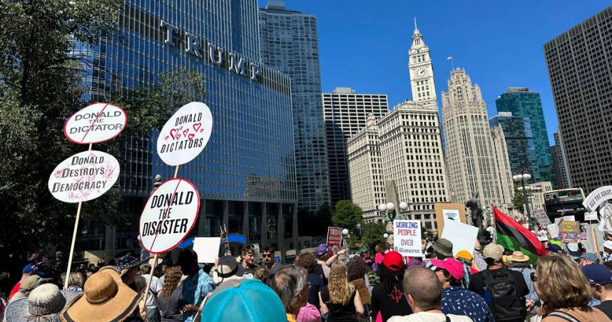 芝加哥周末爆32起槍擊「54人中彈、7人喪命」 川普批州長「可悲軟弱」