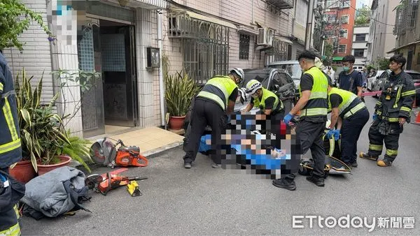 ▲▼板橋婦人緊急送往亞東醫院急救 。(圖/記者陳以昇翻攝)