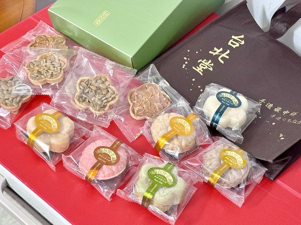 ▲▼台北堂餅行摩那卡餅。(圖/部落客小虎食夢網授權提供)