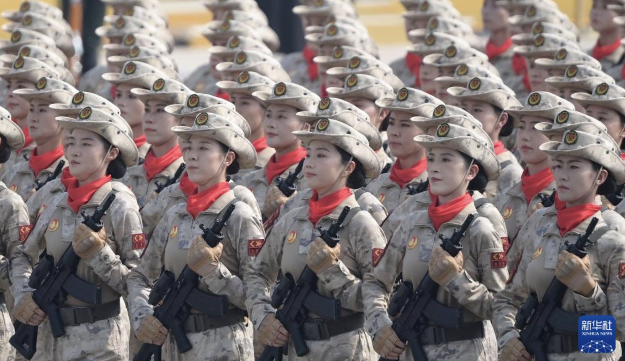 ▲民兵方隊成員清一色由女兵組成。(圖/翻攝新華網)