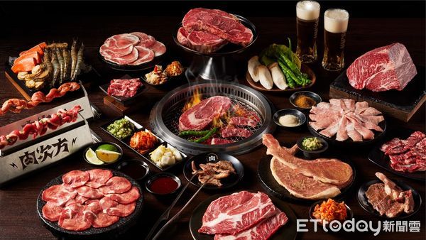 ▲肉次方推A5和牛吃到飽「2000元有找」 4人同行套餐免費升級。(圖/王品提供)