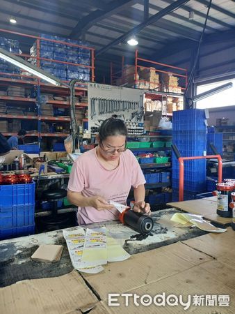 ▲▼ 朴子就業中心助泰籍新住民找到薪生活 。(圖/朴子就業中心提供)