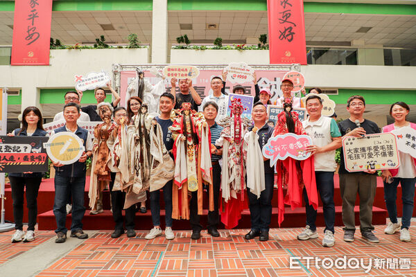 ▲▼ 三昧堂精工戲偶化身守護動物代言人,禁用獸鋏宣導影片超吸睛 。(圖/嘉義縣政府提供)