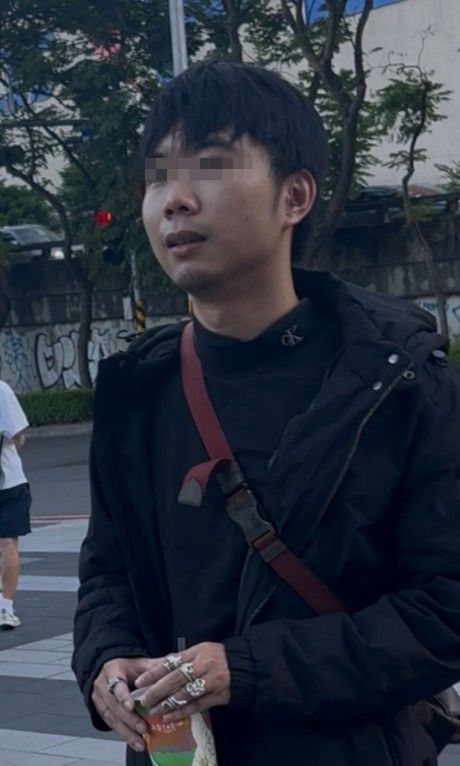 ▲▼女子氣憤拍下男子正臉發文,提醒民眾注意並協助指認。(圖/翻攝自當事人Threads)