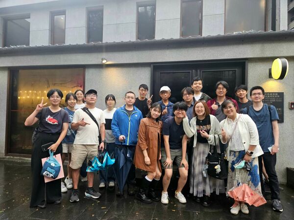 ▲▼恩主公醫院與台灣大學醫學院腦與心智科學研究所研究團隊。(圖/恩主公醫院提供)