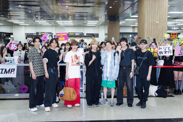 ▲▼瀧澤秀明密訪台灣! 旗下「寶藏團體」IMP.抵台300人接駕。(圖/COME ON JKSSP提供)