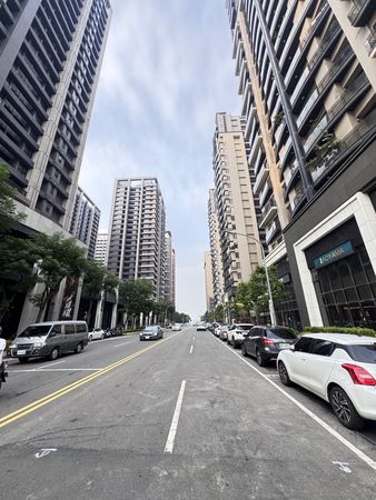 ▲▼ ▲▼ 關埔重劃區,新竹市,東區,有巢氏房屋,好市多,街景 。(圖/記者陳筱惠攝)