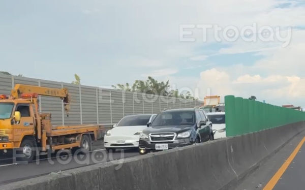 ▲▼八八車禍 。(圖/民眾提供)