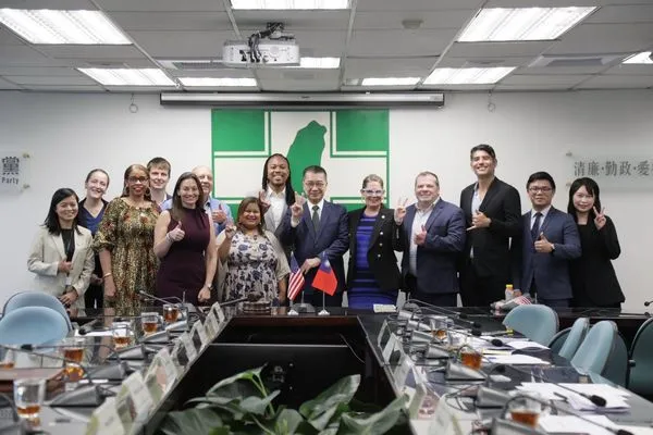 ▲▼民主黨州主席協會拜會民進黨。(圖/民進黨提供)