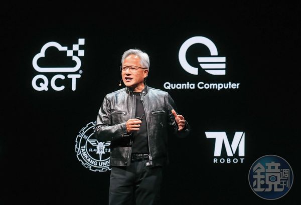 輝達創辦人黃仁勳去年六月在台大體育館發表演說,身後的背板首度列出「達明」讓達明機器人更為人所知。