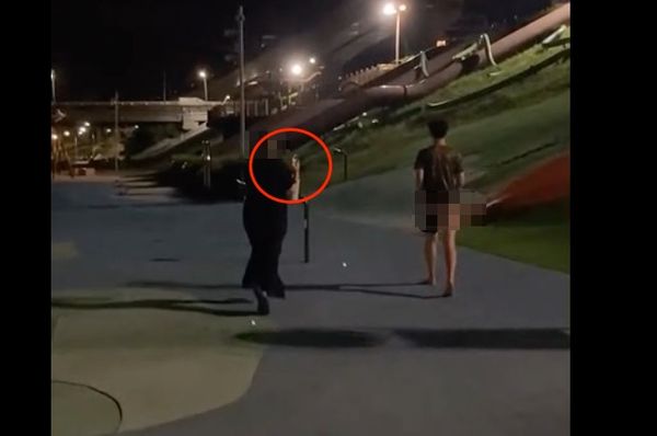 ▲▼女網友追著露鳥的蕭姓男子 。(圖/翻攝Threads a.07029)