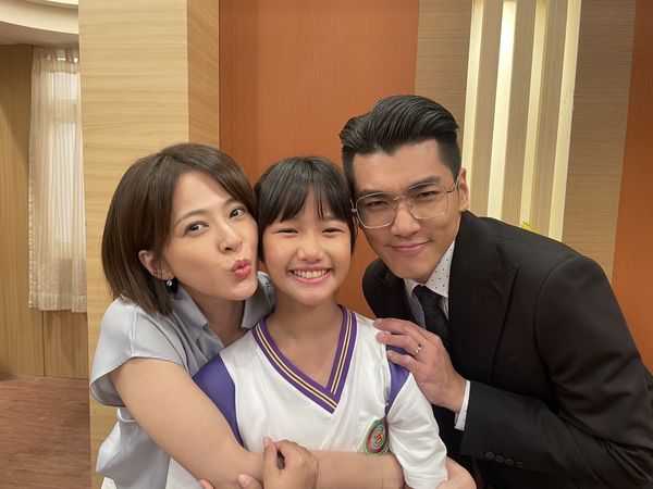 ▲蘇晏霈(左起)、吳政澔、蕭晴曦、錦雯在《好運來》是一家人。(圖/民視提供)