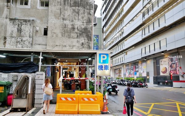 ▲▼企業家大飯店。(圖/部落客Mika出走美食日誌授權提供)