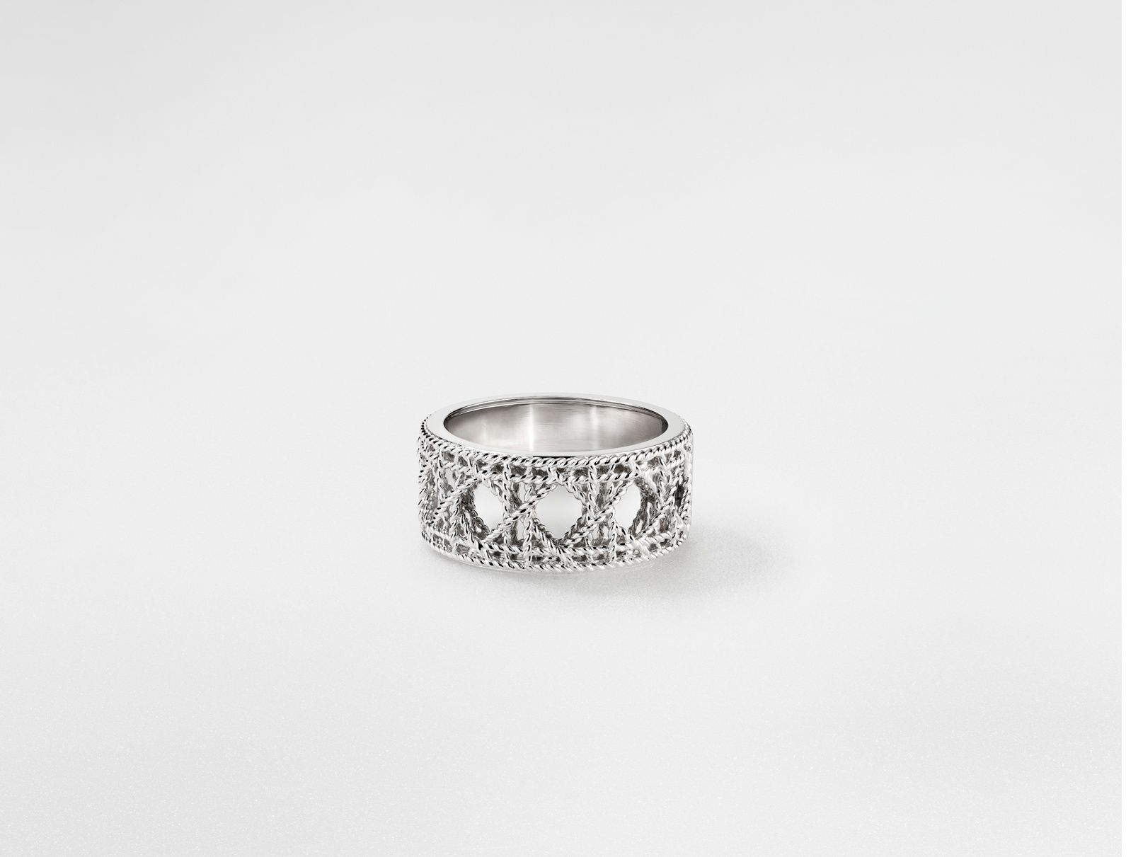 ▲▼ Dior,LV 。(圖/公關照)