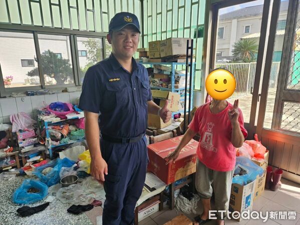 ▲▼ 【北港武德宮捐贈普渡物資 朴子分局協助送暖】 。(圖/朴子分局提供)