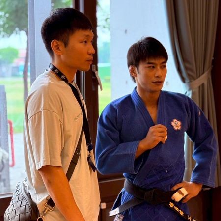 ▲▼李洋走訪國訓中心。(圖/翻攝自Facebook/運動部Ministry of Sports)