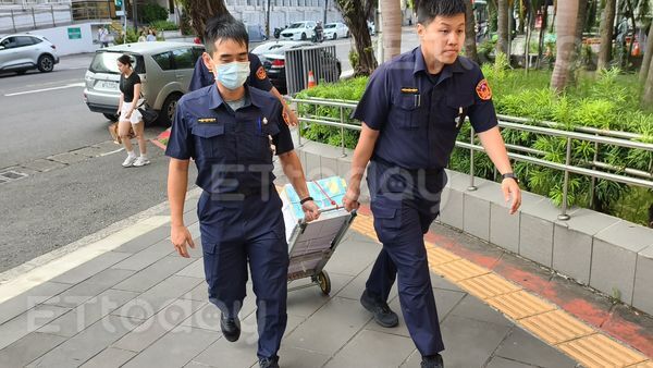 ▲高院撤銷交保裁定書已送達北院。(圖/記者黃哲民攝)