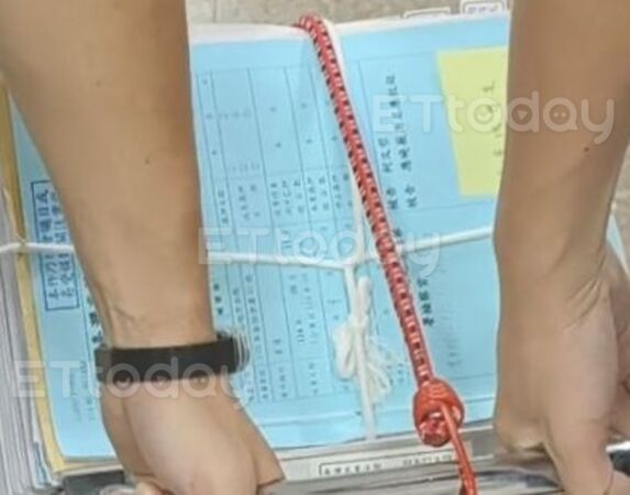 ▲高院撤銷交保裁定書已送達北院。(圖/記者黃哲民攝)